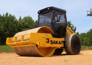 Walce Pojedyncze walce drogowe Sakai SV640D