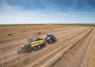 Prasa kostkująca New Holland BB 1290 RC Plus