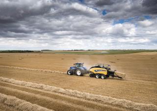Prasa kostkująca New Holland BB 1290 RC Plus