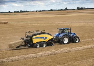 Prasa kostkująca New Holland BB 1290 RC Plus