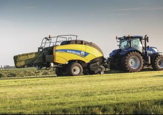 Prasa kostkująca New Holland BB 890 PC