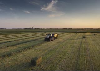 Prasa kostkująca New Holland BB 890 Standart