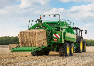 Prasa kostkująca John Deere L634 