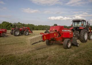 Prasa kostkująca Massey Ferguson SB 1840