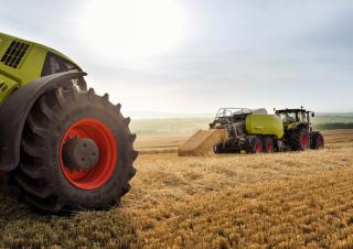 Prasa kostkująca Claas Quadrant 5200 FC