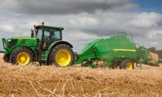 Prasa kostkująca John Deere 1433 C