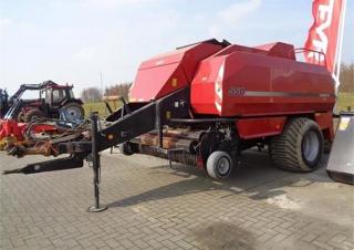 Prasa kostkująca Case IH 550 IS
