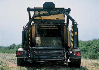 Prasy rolujące New Holland BR6090 Combi