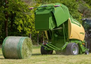 Prasy rolujące Krone Comprima V 150 XC Plus 
