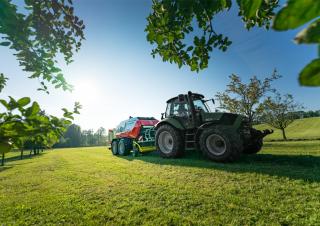 Prasy rolujące Pöttinger Impress 155 VC Pro