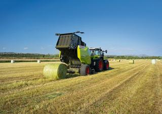 Prasy rolujące Claas Variant 585 RC Pro