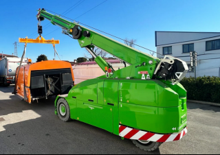 Przemysłowe żurawie samojezdne JMG MC 100S 