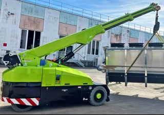 Przemysłowe żurawie samojezdne JMG MC 100S 