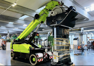 Przemysłowe żurawie samojezdne JMG MC 250S 