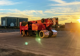 Przemysłowe żurawie samojezdne JMG MC 650 