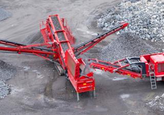 Przesiewacze mobilne Terex-Finlay 684 - 3 Deck