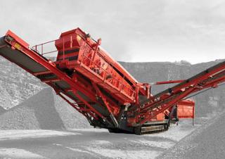 Przesiewacze mobilne Terex-Finlay 684 - 3 Deck