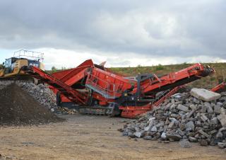 Przesiewacze mobilne Terex-Finlay 873+ Spaleck