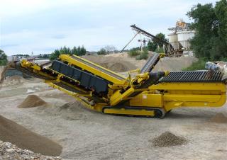 Przesiewacze mobilne Keestrack Explorer 1800-3 Deck