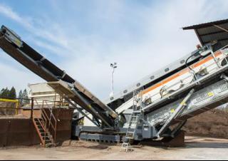 Przesiewacze mobilne Metso Lokotrack ST3.8