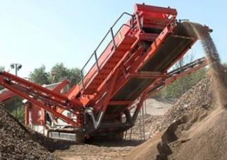 Przesiewacze mobilne Sandvik QA 441