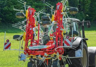 Przetrząsacze karuzelowe Pöttinger Hit 8.91