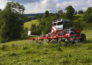 Przetrząsacze karuzelowe Lely Lotus 460 Stabilo AWS