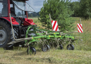 Przetrząsacze karuzelowe Pronar PWP 460C