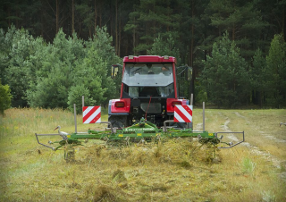Przetrząsacze karuzelowe Pronar PWP 460C
