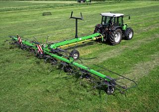 Przetrząsacze karuzelowe DEUTZ-FAHR CoM 9022