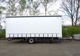 Przyczepy Przyczepy - plandeki Möslein TPW 105 D 7,30