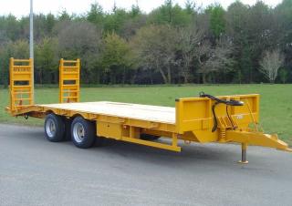 Technologia transportu Przyczepy niskopodwoziowe Rolland Low loader 150