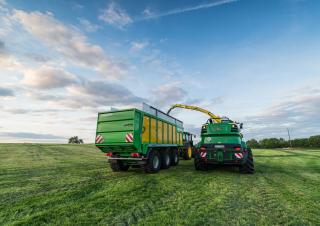 Przyczepy silosowe Joskin DRAKKAR 9600/41T180
