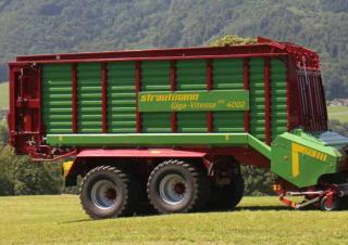 Przyczepy silosowe Strautmann Giga-Vitesse CFS 4002