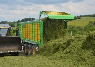 Przyczepy silosowe Joskin SILO-SPACE 2 590T