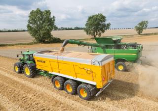 Przyczepy silosowe Joskin TRANS-SPACE 8000/27TRC150