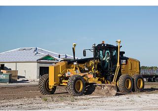Równiarki Caterpillar 160M3 AWD