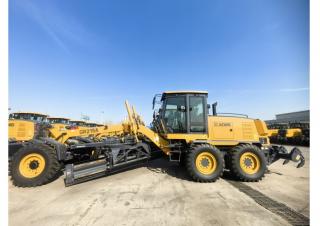 Równiarki XCMG GR215A