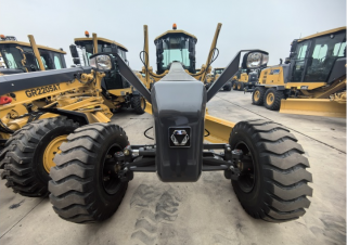 Równiarki XCMG GR2205T