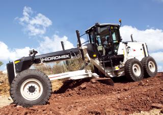 Równiarki Hidromek HMK 600 MG
