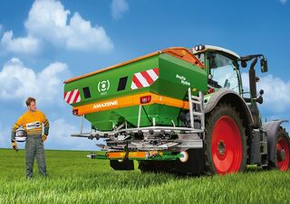 Technologia gnojowicy i obornika Rozsiewacze nawozów Amazone ZA-TS 2000 Super