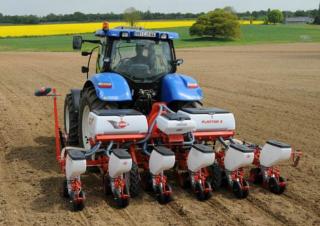 Siewniki Kuhn Planter 3 R