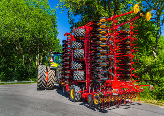 Siewniki Väderstad Spirit 800S