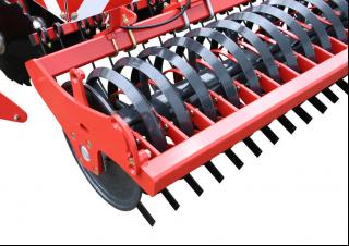 Spulchniacze Kverneland CLC Pro Cut 350