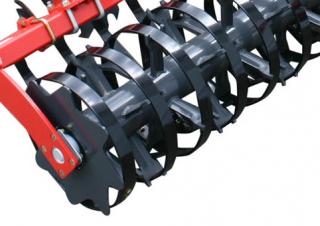 Spulchniacze Kverneland CLC Pro Cut 350