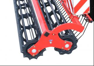 Spulchniacze Kverneland CLC Pro Cut 450 F