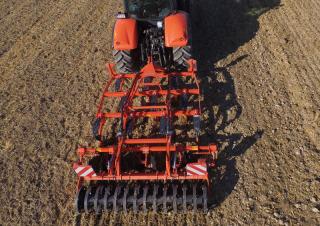 Spulchniacze Kubota CU3301P DW