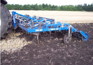 Spulchniacze DAL-BO Dinco NSH 5.60 H