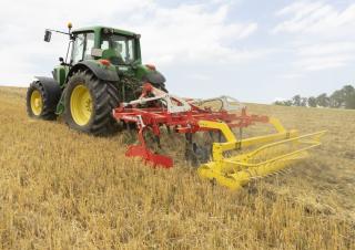 Spulchniacze Pöttinger Synkro 5030 K nova
