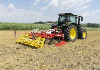 Spulchniacze Pöttinger Synkro 5030 K nova